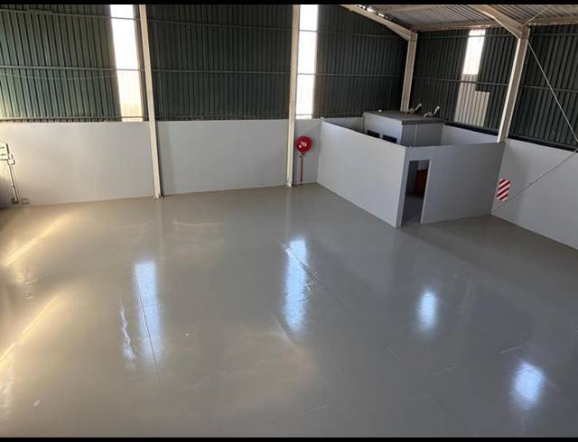 BUSINESS PROPERTY TO RENT IN COTSWOLD
